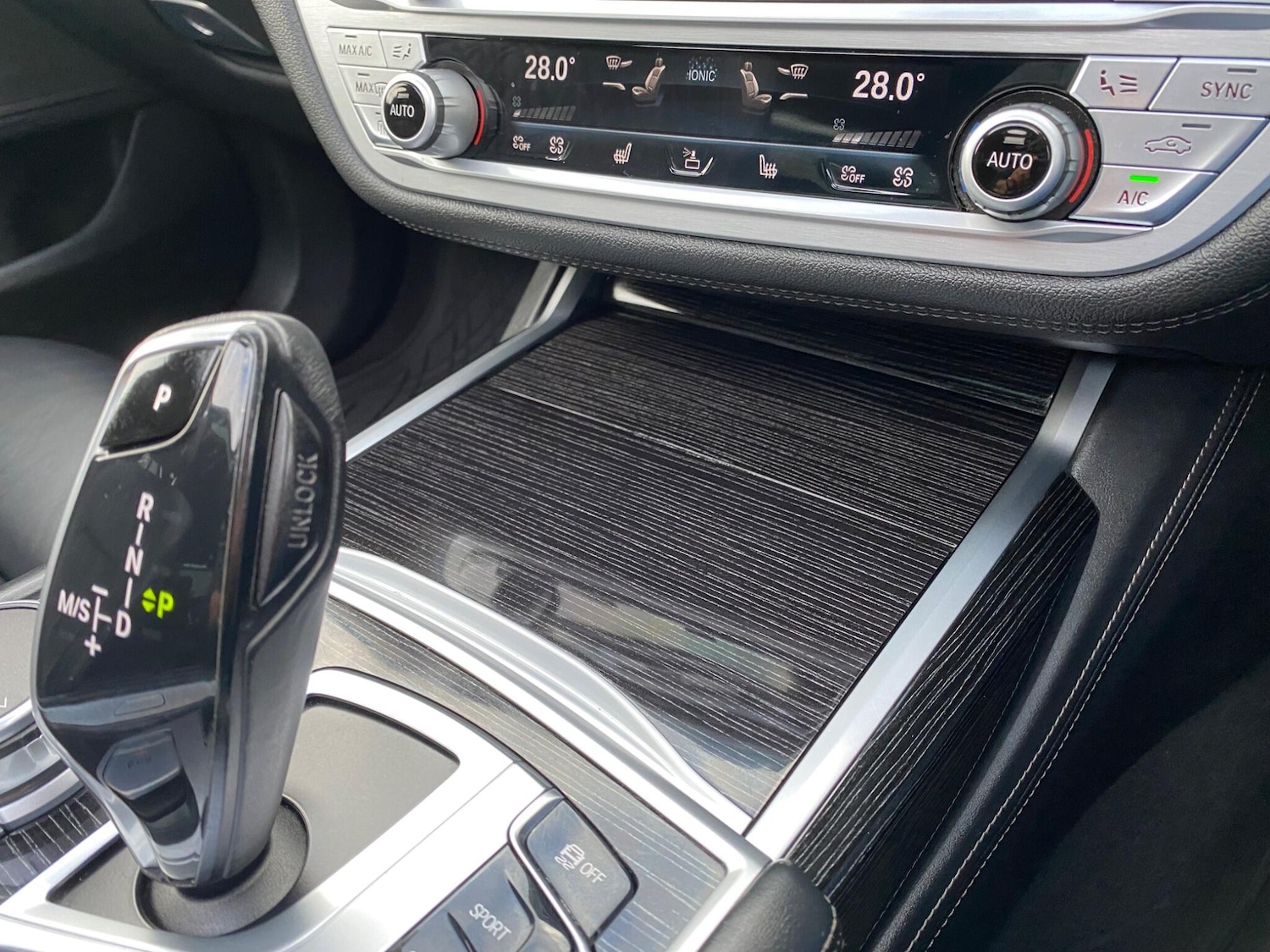 Used BMW 7 Series 2017 for sale - 76562443: Photo 31