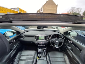 Used Kia Sorento 2017 for sale - 77254959: Photo