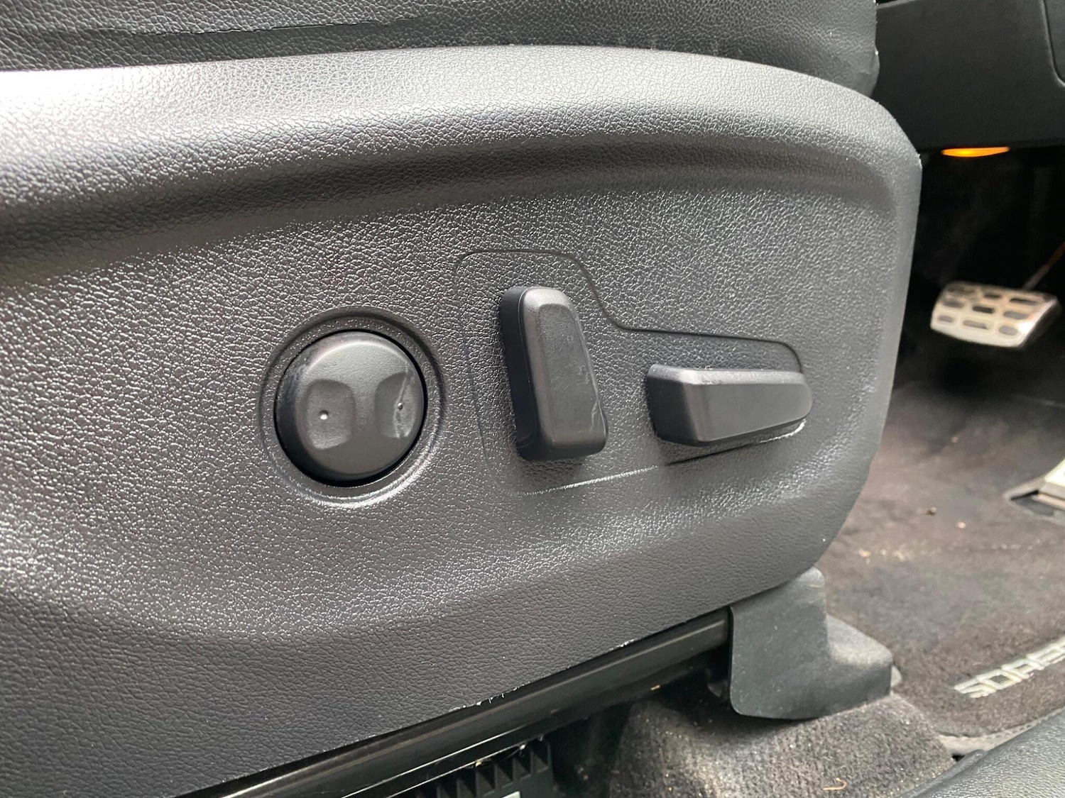 Used Kia Sorento 2017 for sale - 77254959: Photo 36