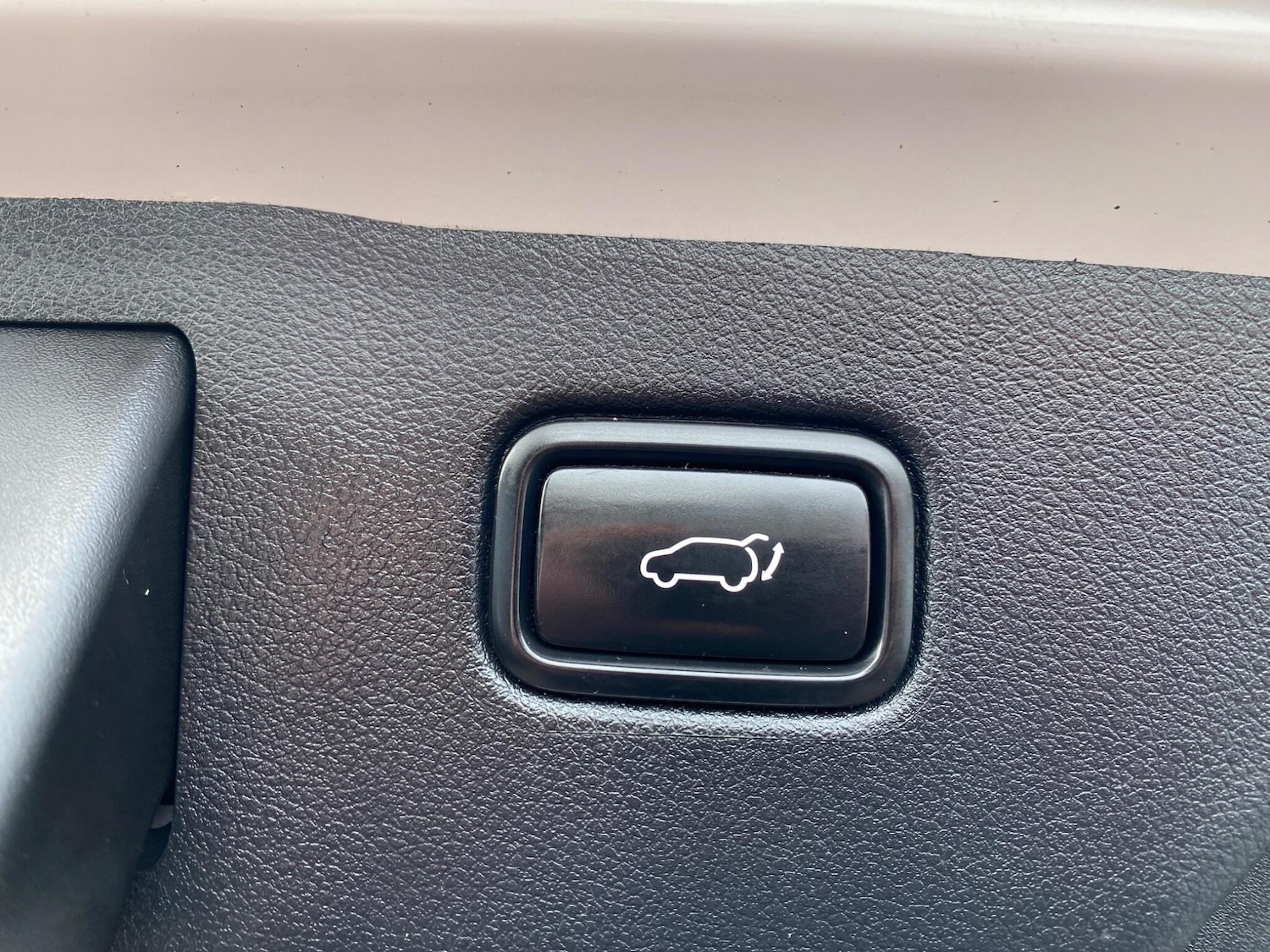 Used Kia Sorento 2017 for sale - 77254959: Photo 48