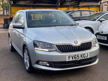 Used Skoda Fabia 2015 for sale - 77290829: Photo