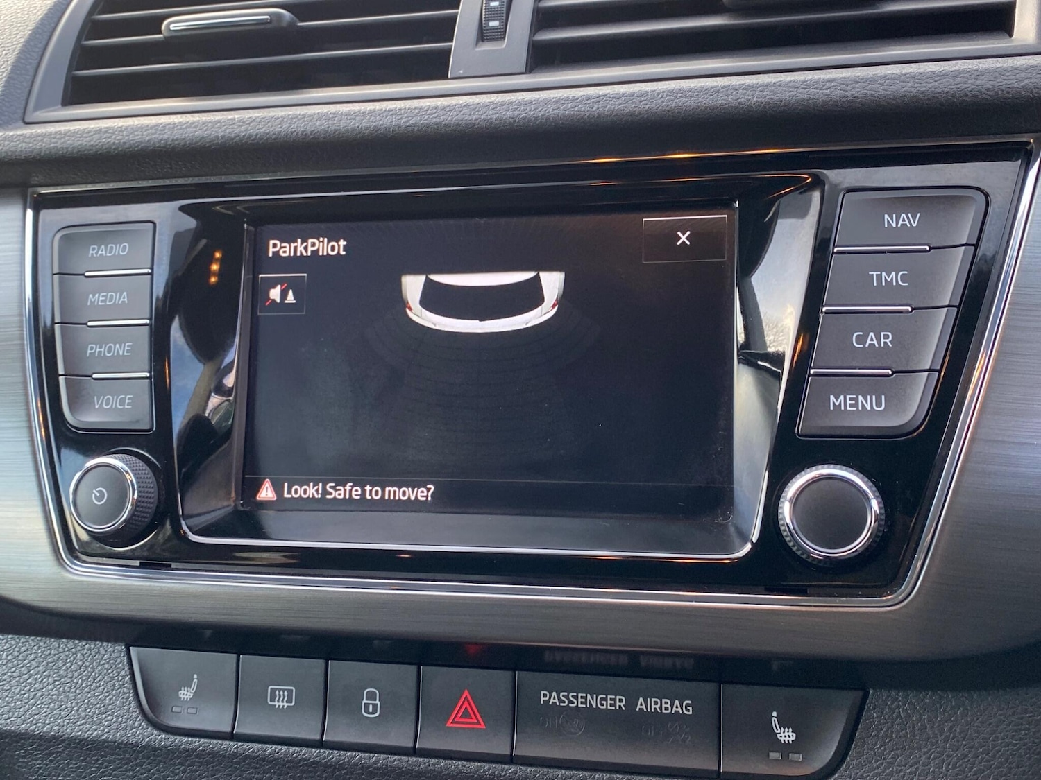 Used Skoda Fabia 2015 for sale - 77290829: Photo 24