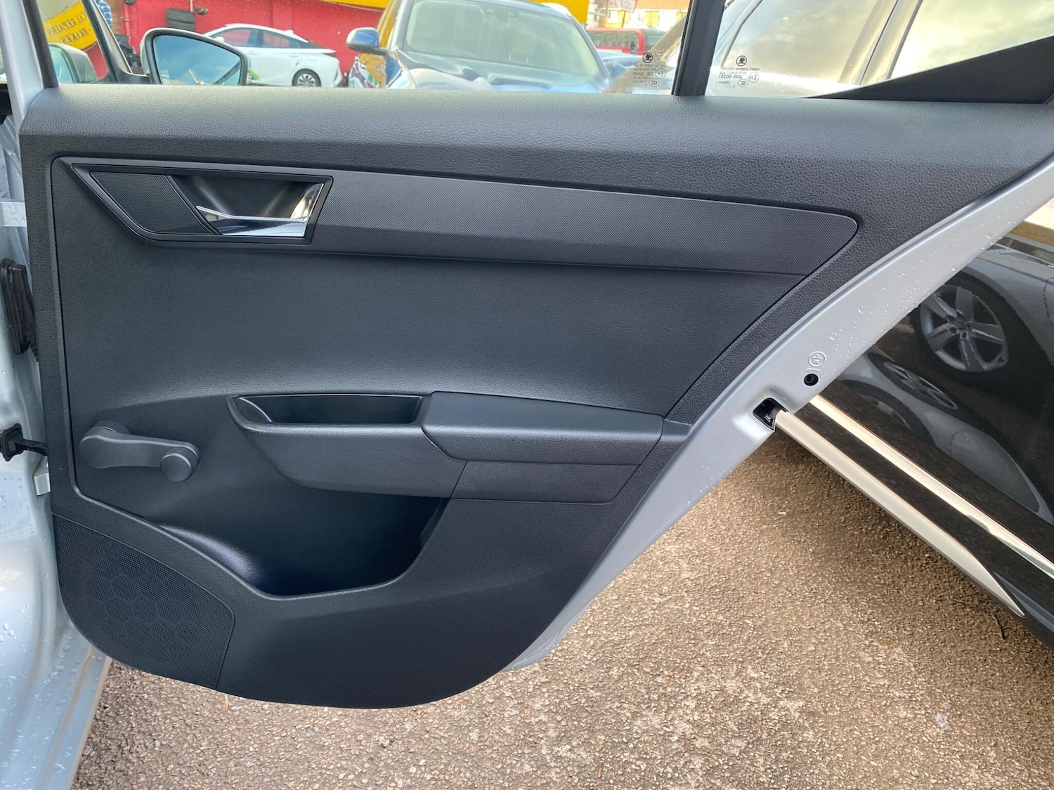 Used Skoda Fabia 2015 for sale - 77290829: Photo 36