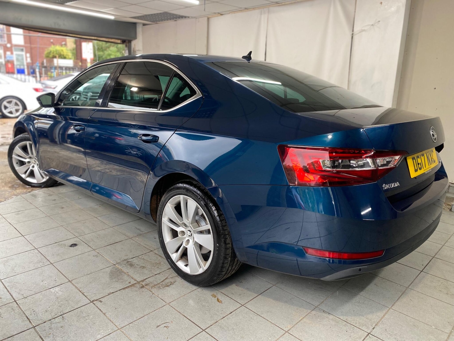 Used Skoda Superb 2017 for sale - 75858334: Photo 8