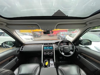 Used Land Rover Discovery 2018 for sale - 78586166: Photo