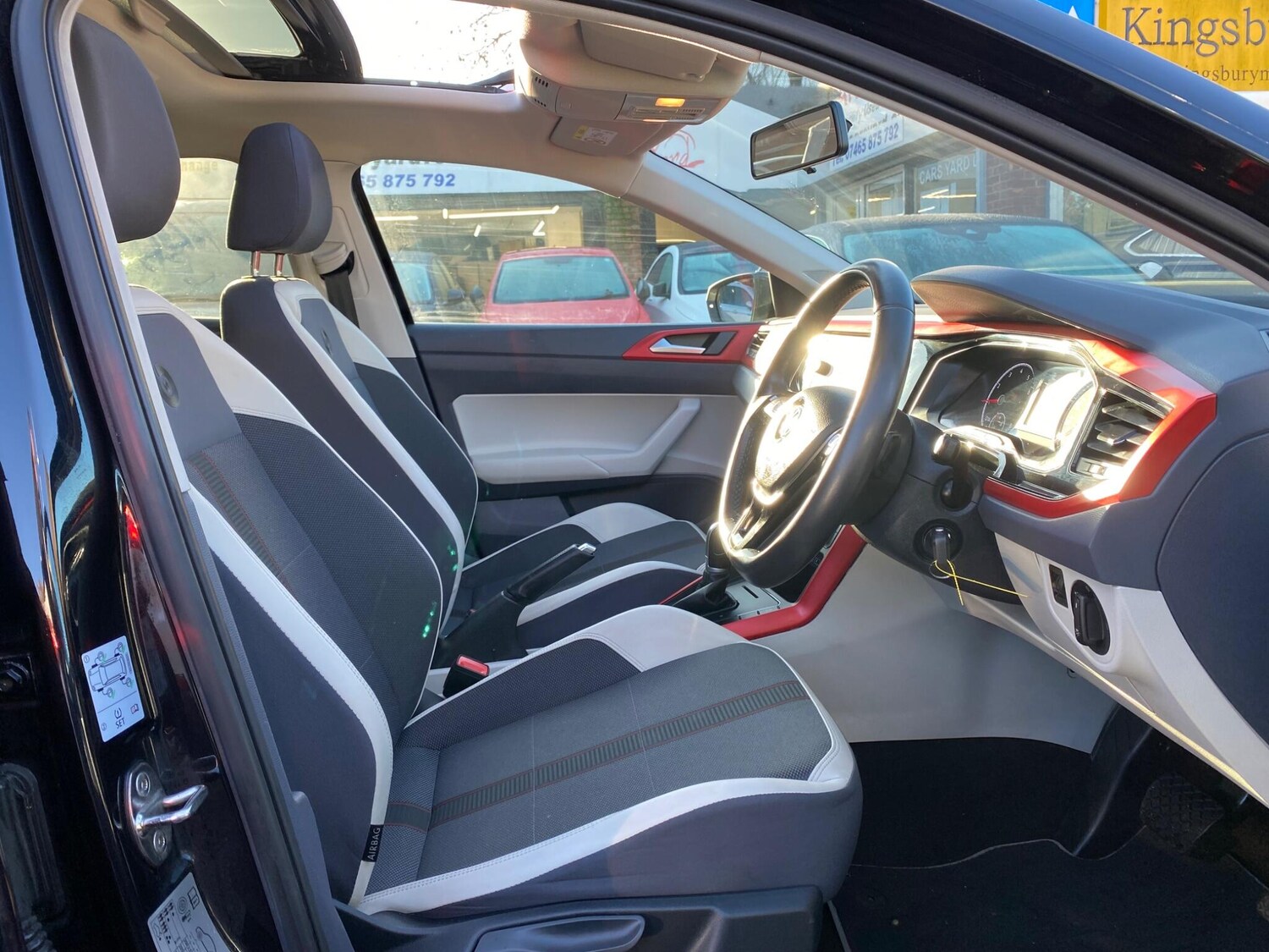 Used Volkswagen Polo 2018 for sale - 76759754: Photo 17