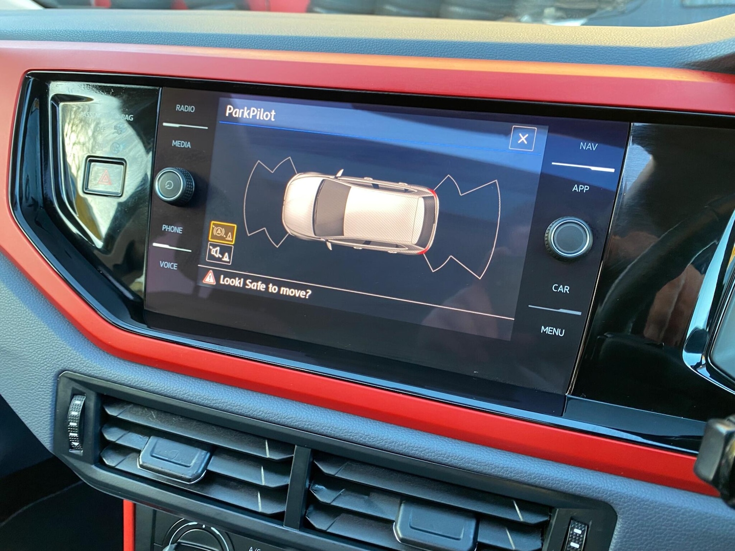 Used Volkswagen Polo 2018 for sale - 76759754: Photo 22