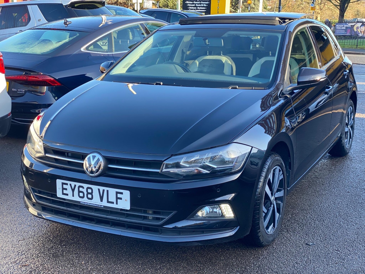 Used Volkswagen Polo 2018 for sale - 76759754: Photo 8