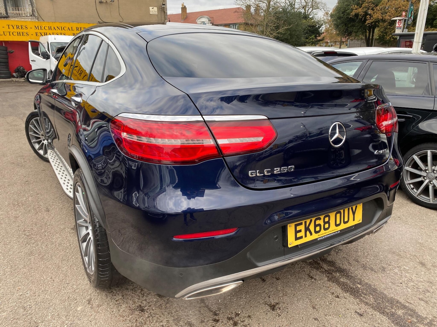 Used Mercedes-Benz GLC 2018 for sale - 76585438: Photo 11