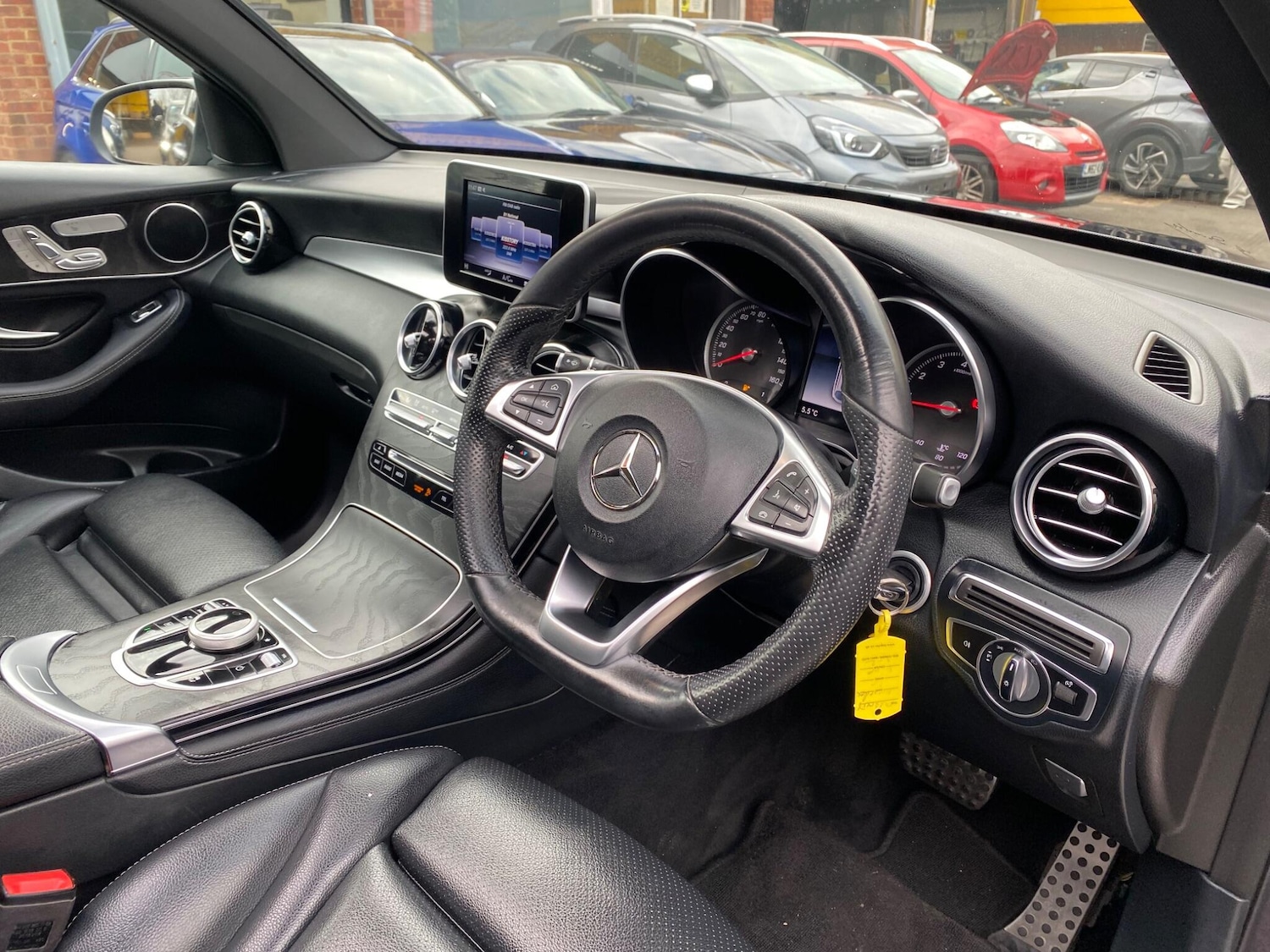 Used Mercedes-Benz GLC 2018 for sale - 76585438: Photo 18