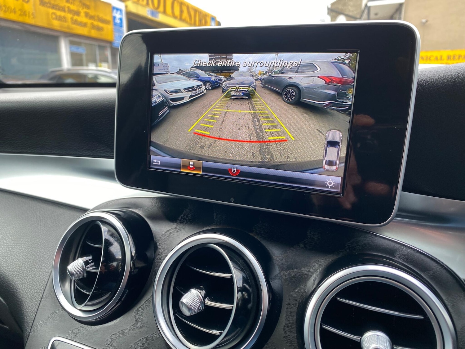 Used Mercedes-Benz GLC 2018 for sale - 76585438: Photo 22