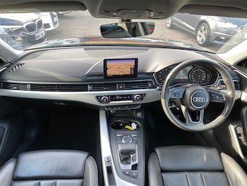 Used Audi A4 2018 for sale - 76550242: Photo