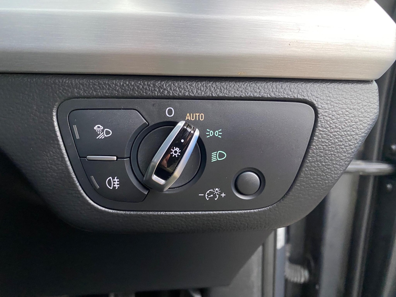 Used Audi Q5 2018 for sale - 77439720: Photo 32