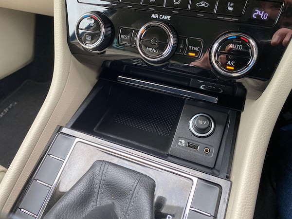 Used Skoda Superb 2017 for sale - 75634205: Photo 31