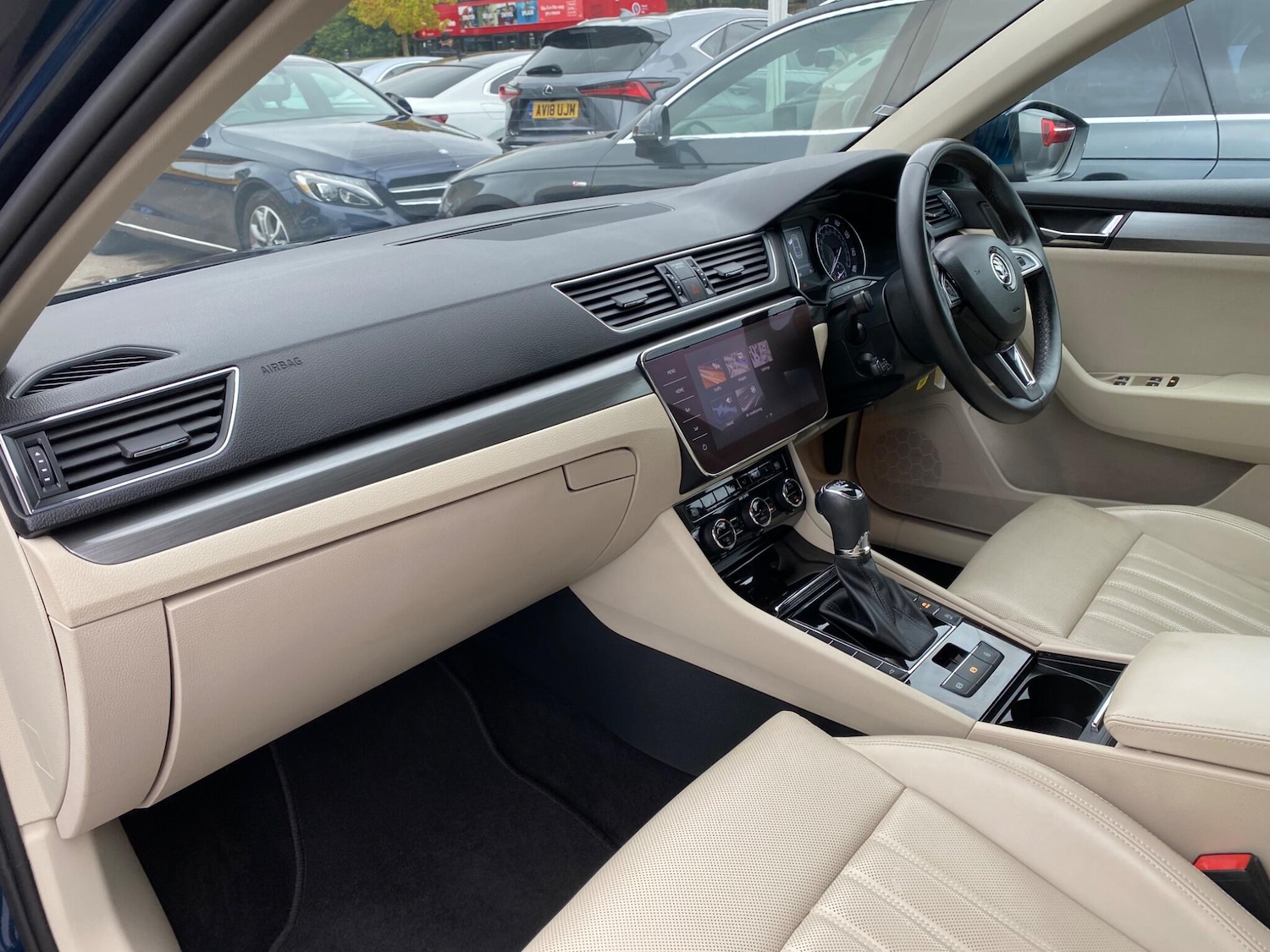 Used Skoda Superb 2017 for sale - 75634205: Photo 43