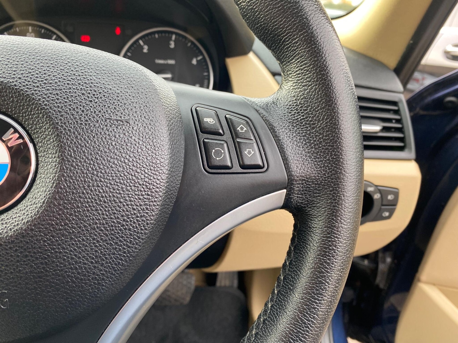 Used BMW X1 2012 for sale - 77559337: Photo 22