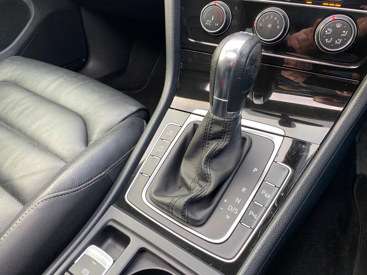 Used Volkswagen Golf 2013 for sale - 76633229: Photo 27