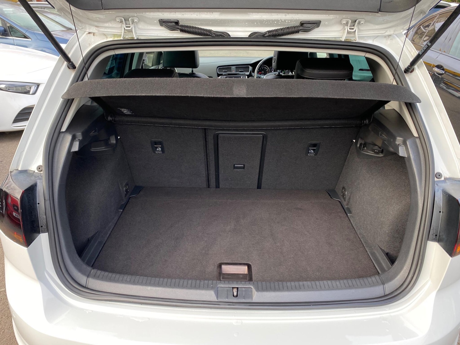 Used Volkswagen Golf 2013 for sale - 76633229: Photo 38