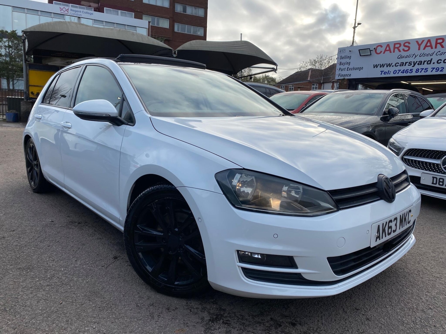 Used Volkswagen Golf 2013 for sale - 76633229: Photo 5