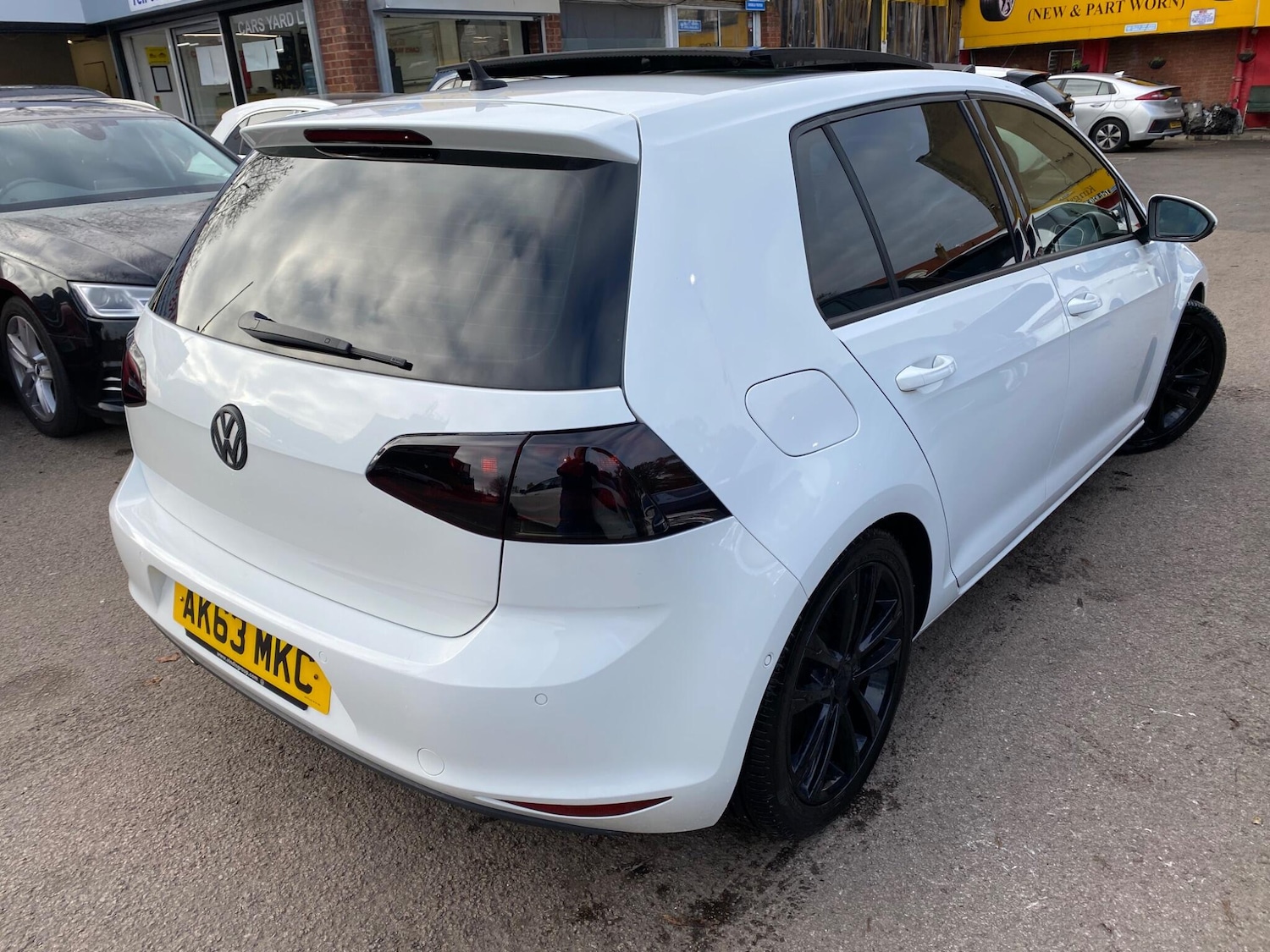 Used Volkswagen Golf 2013 for sale - 76633229: Photo 9