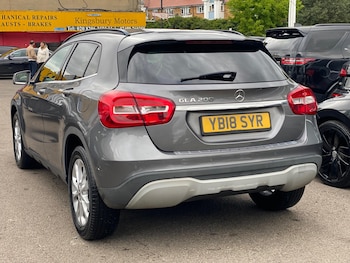 Used Mercedes-Benz GLA 2018 for sale - 78623093: Photo