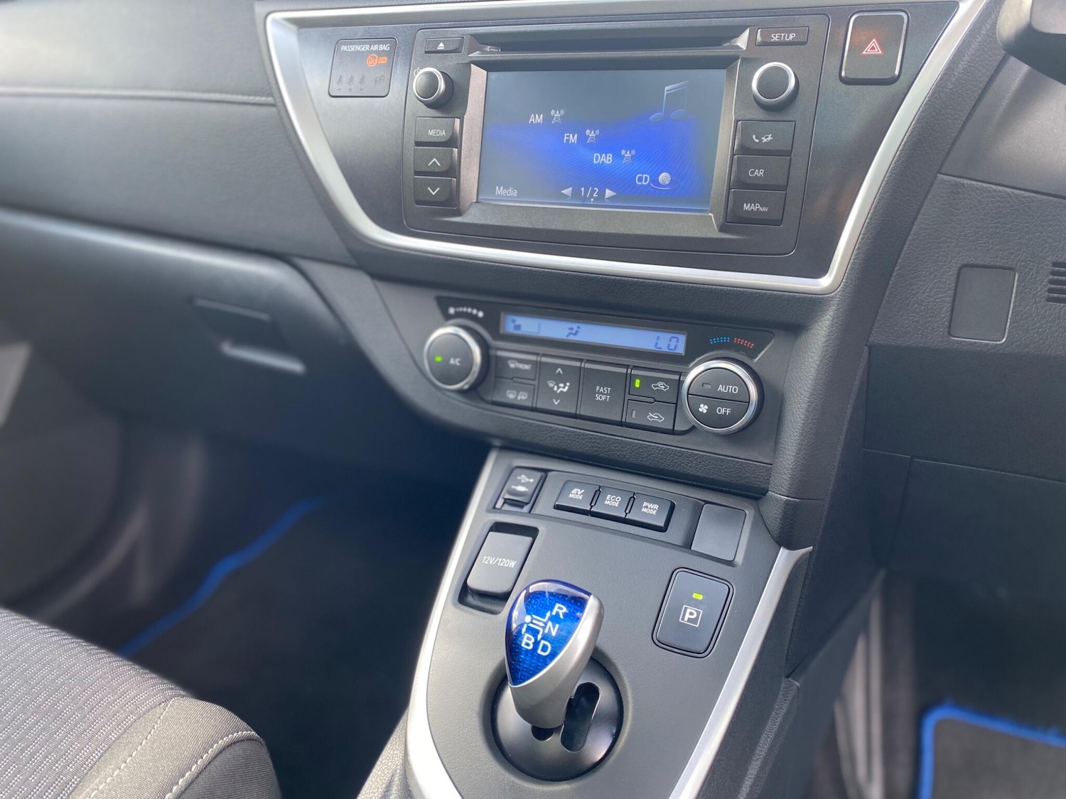 Used Toyota Auris 2015 for sale - 75965042: Photo 19