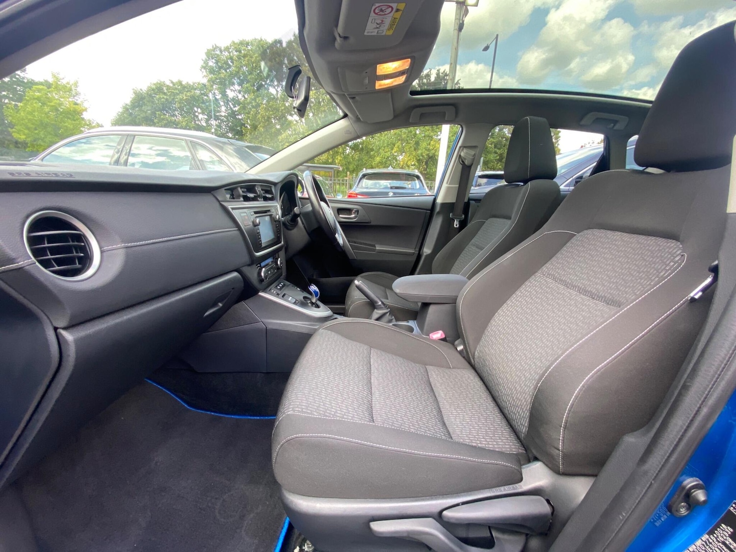 Used Toyota Auris 2015 for sale - 75965042: Photo 30