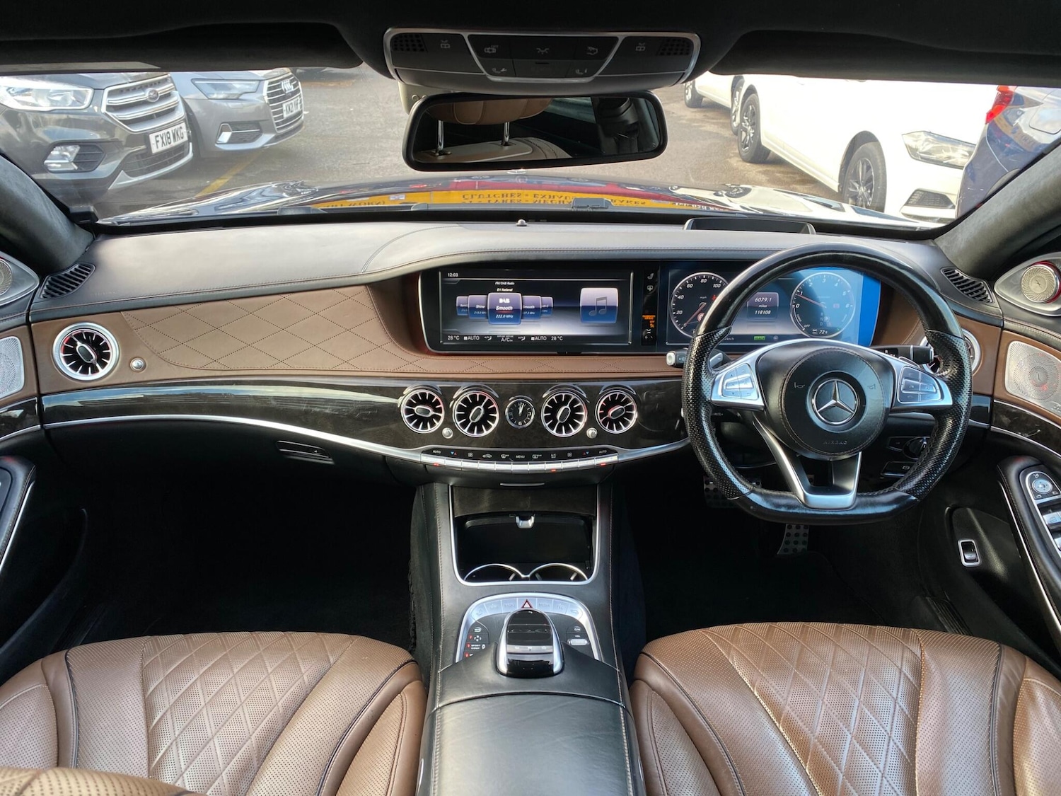 Used Mercedes-Benz S Class for sale - 76918565: Photo 2