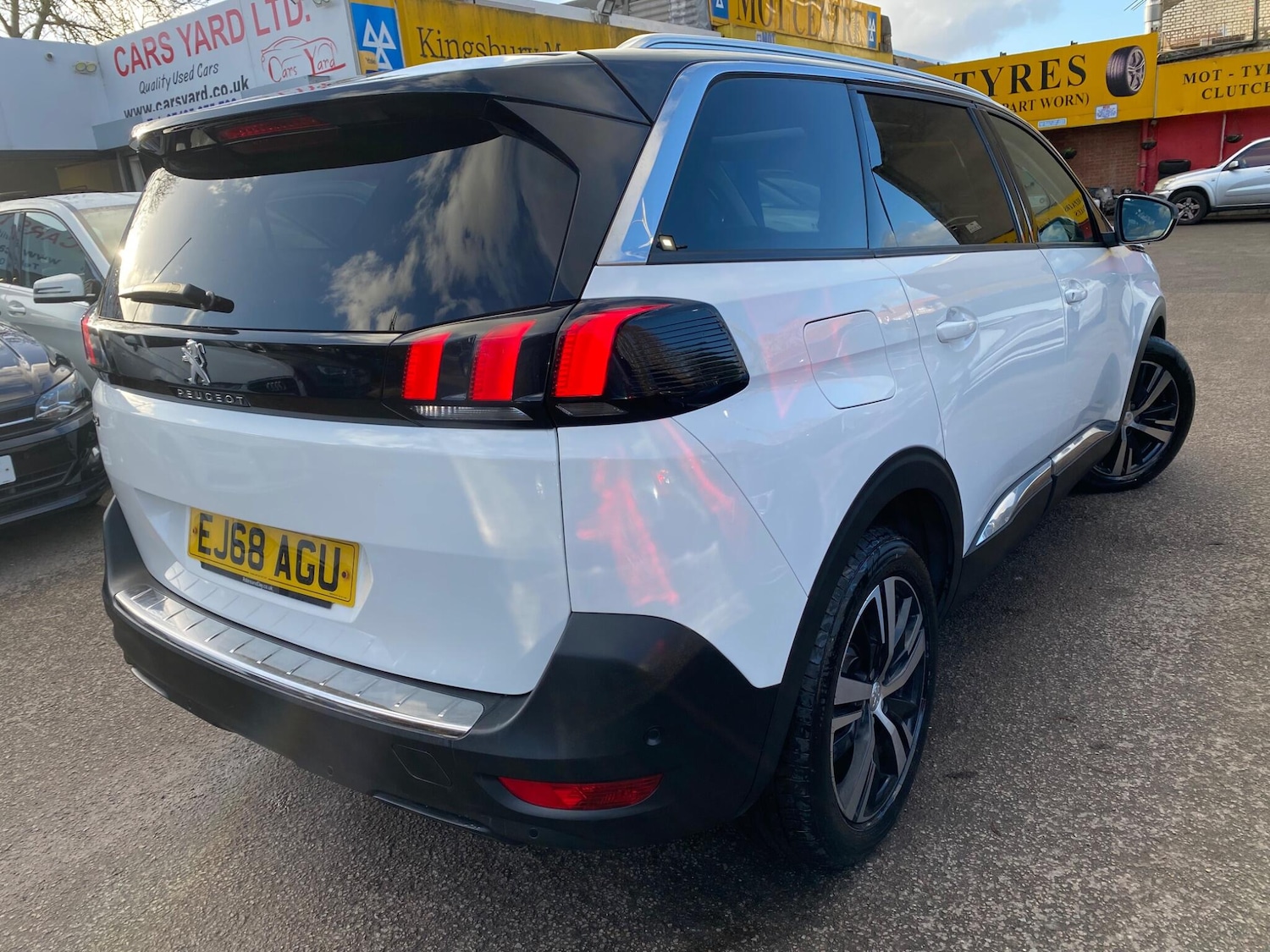 Used Peugeot 5008 2018 for sale - 76976258: Photo 10