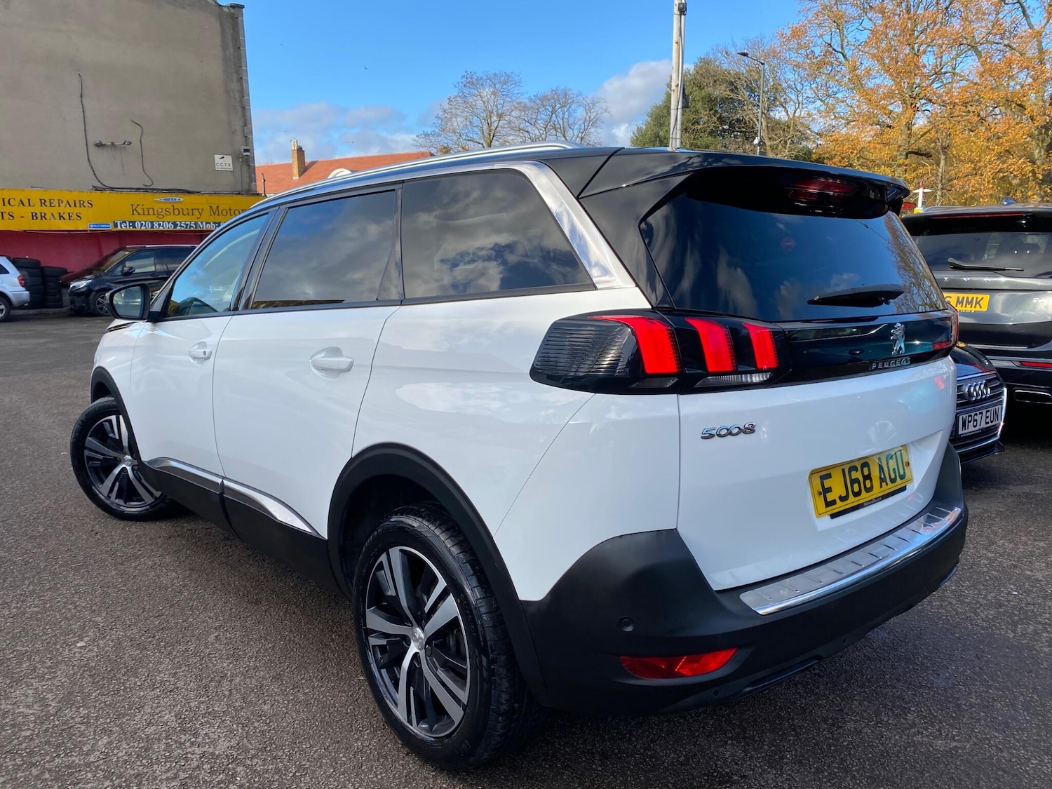 Used Peugeot 5008 2018 for sale - 76976258: Photo 14