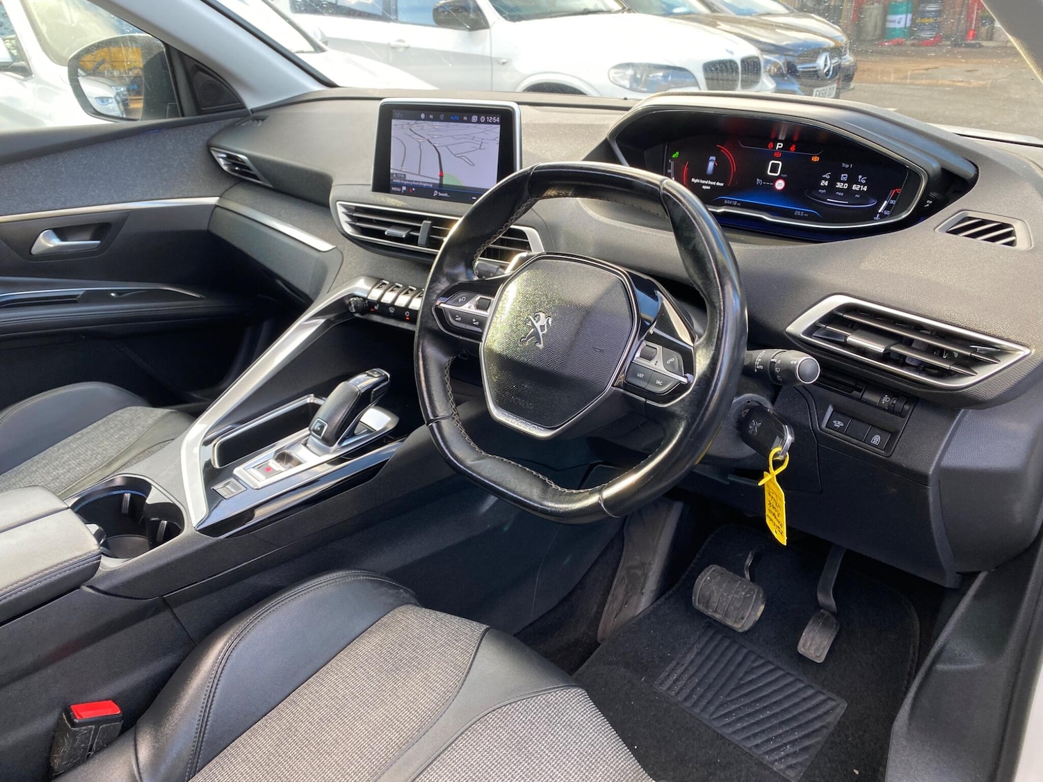 Used Peugeot 5008 2018 for sale - 76976258: Photo 18