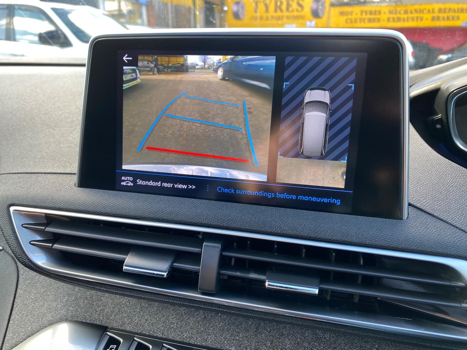 Used Peugeot 5008 2018 for sale - 76976258: Photo 22