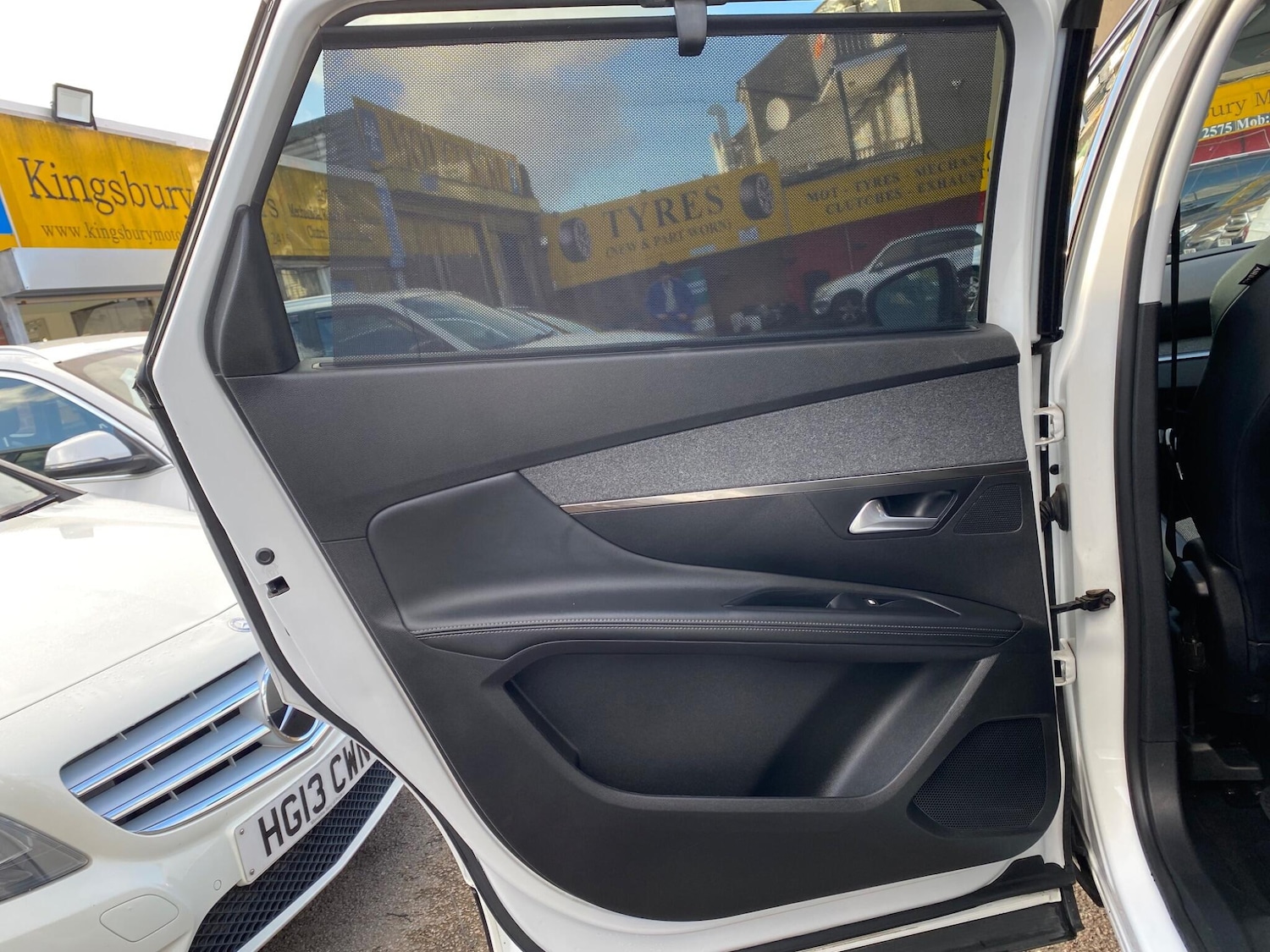 Used Peugeot 5008 2018 for sale - 76976258: Photo 35