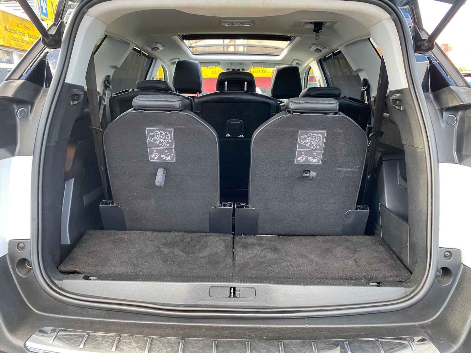 Used Peugeot 5008 2018 for sale - 76976258: Photo 41