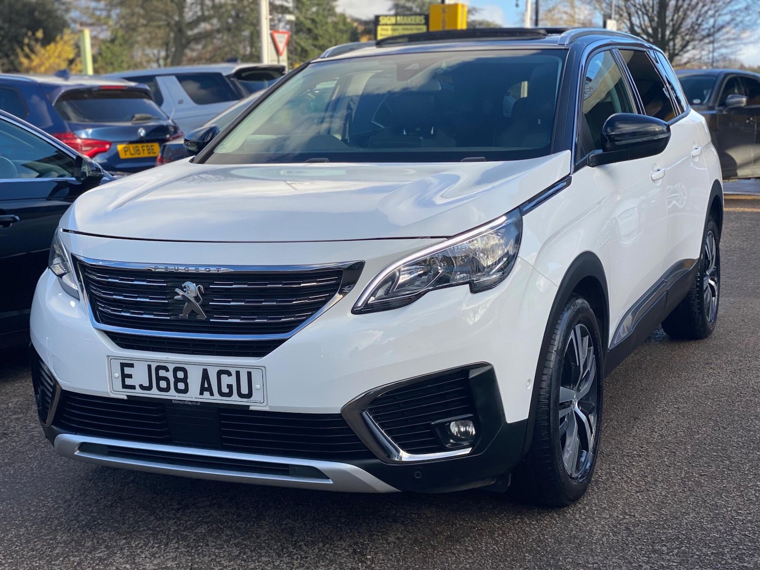 Used Peugeot 5008 2018 for sale - 76976258: Photo 5