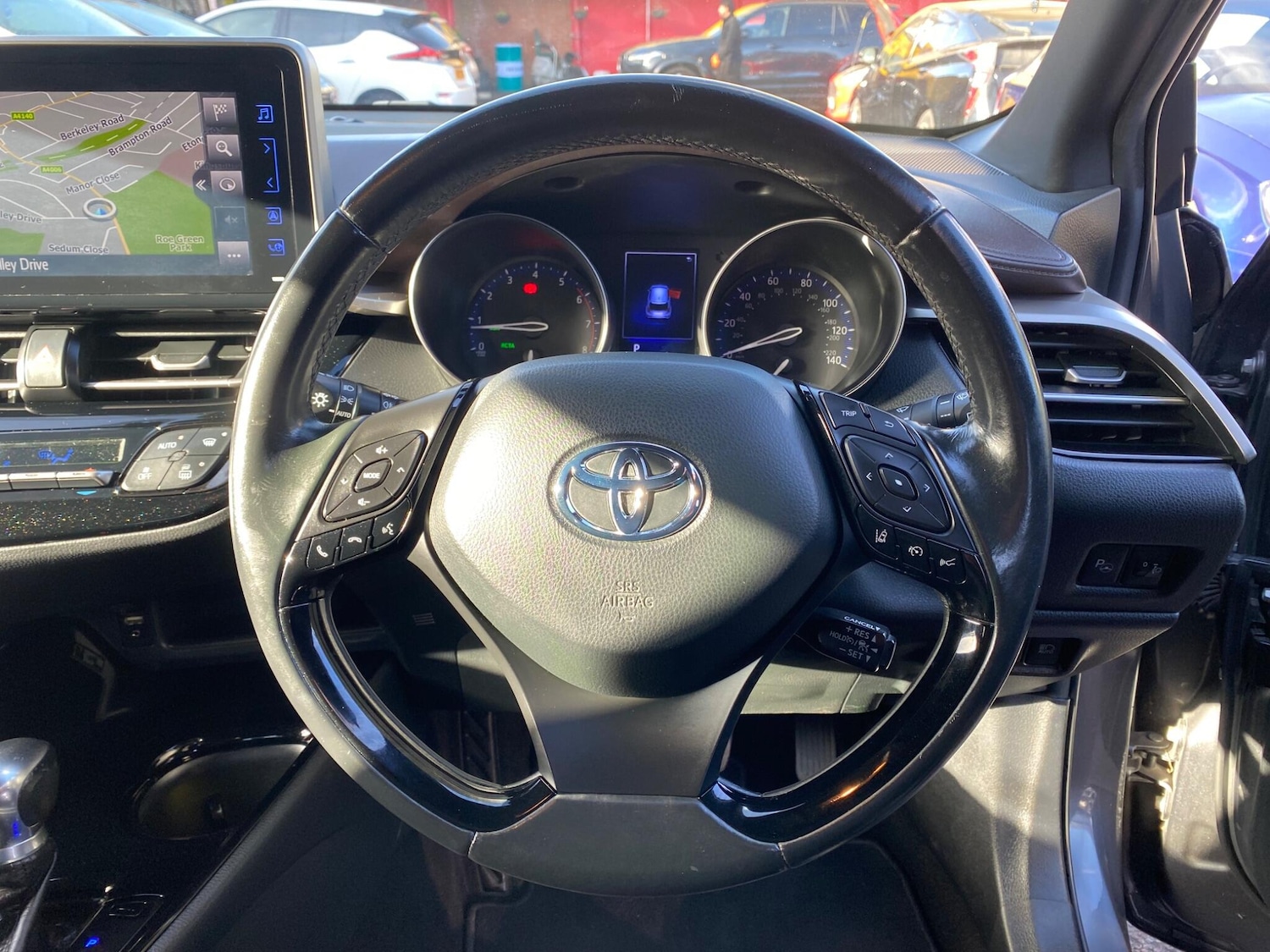 Used Toyota C-HR 2018 for sale - 76398454: Photo 17