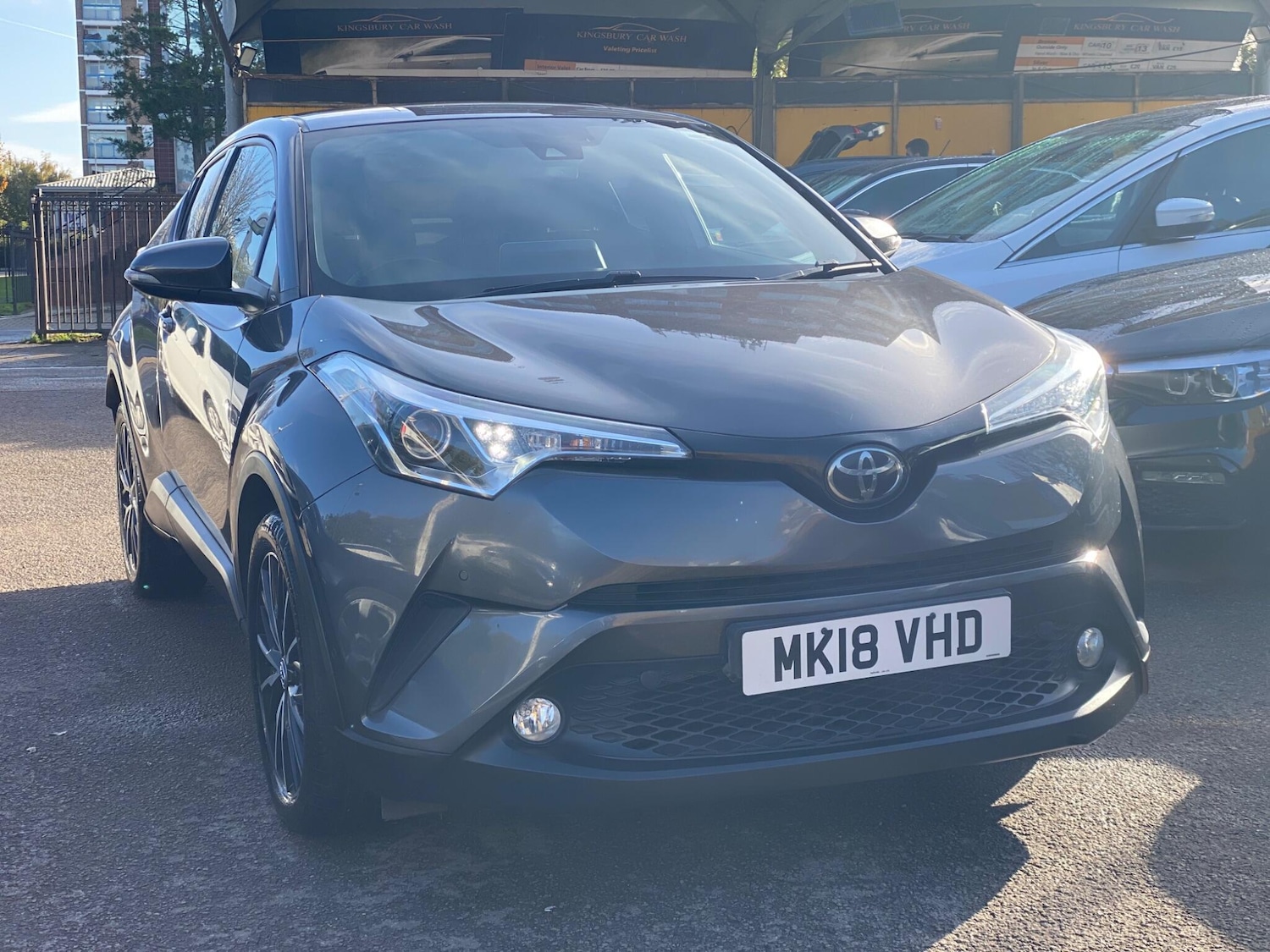 Used Toyota C-HR 2018 for sale - 76398454: Photo 4