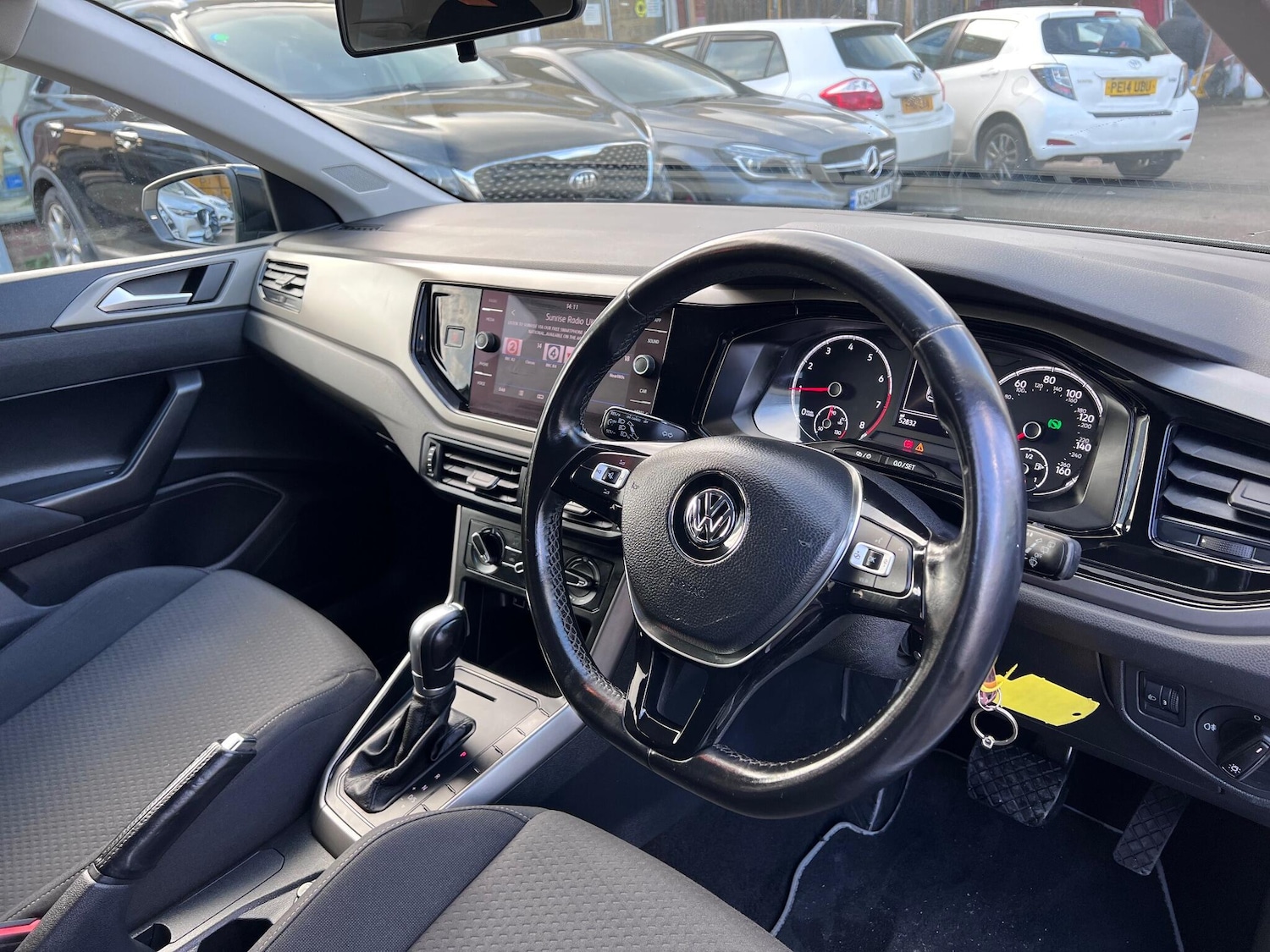 Used Volkswagen Polo 2019 for sale - 77091236: Photo 10