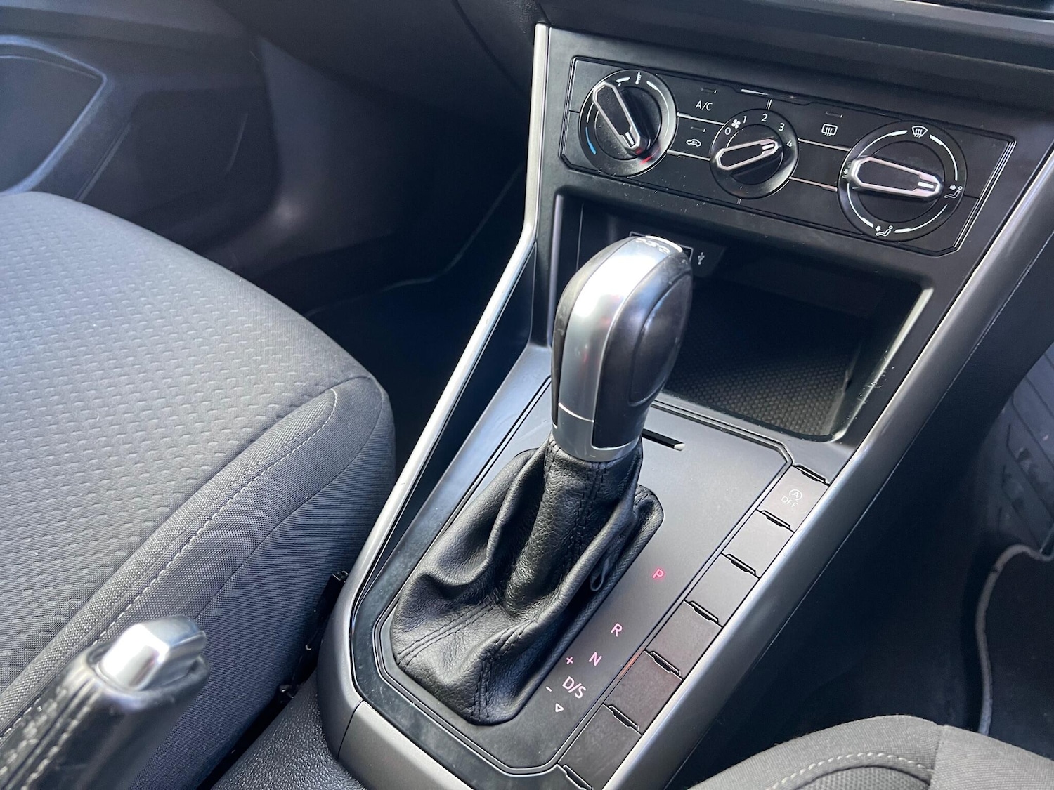 Used Volkswagen Polo 2019 for sale - 77091236: Photo 17