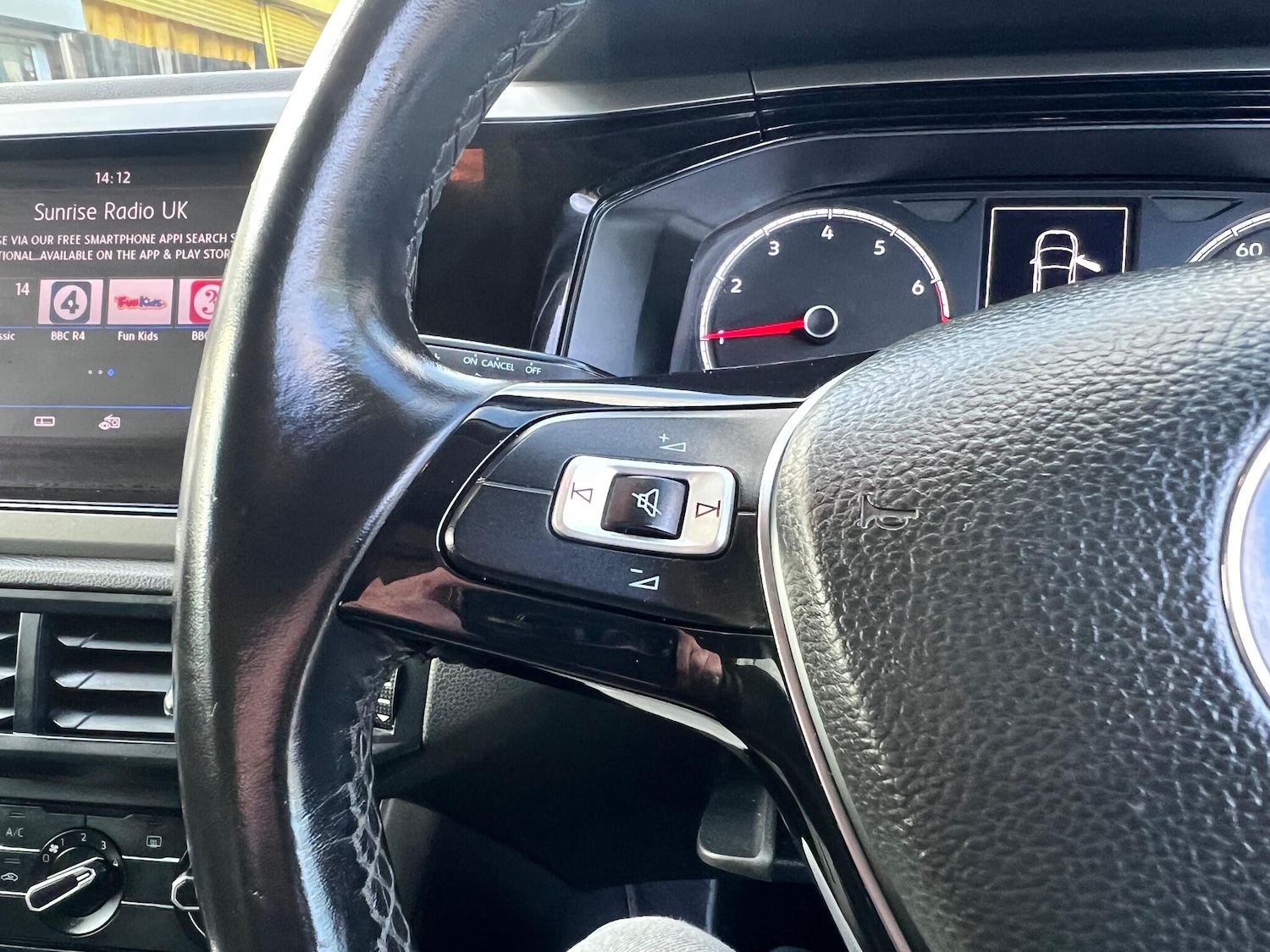 Used Volkswagen Polo 2019 for sale - 77091236: Photo 19