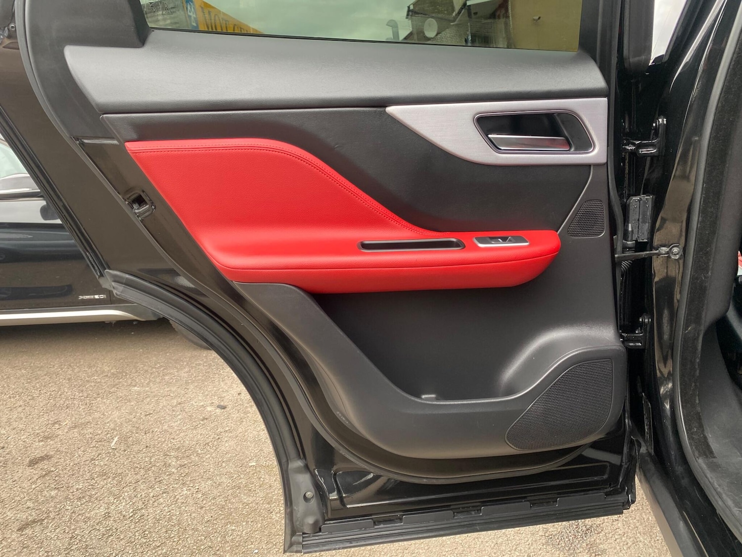 Used Jaguar F-Pace 2017 for sale - 78141434: Photo 34