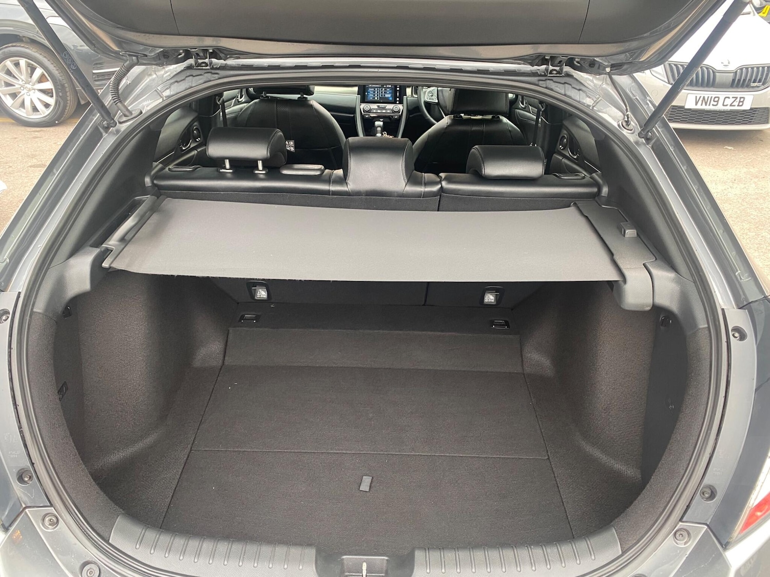 Vehicle 33