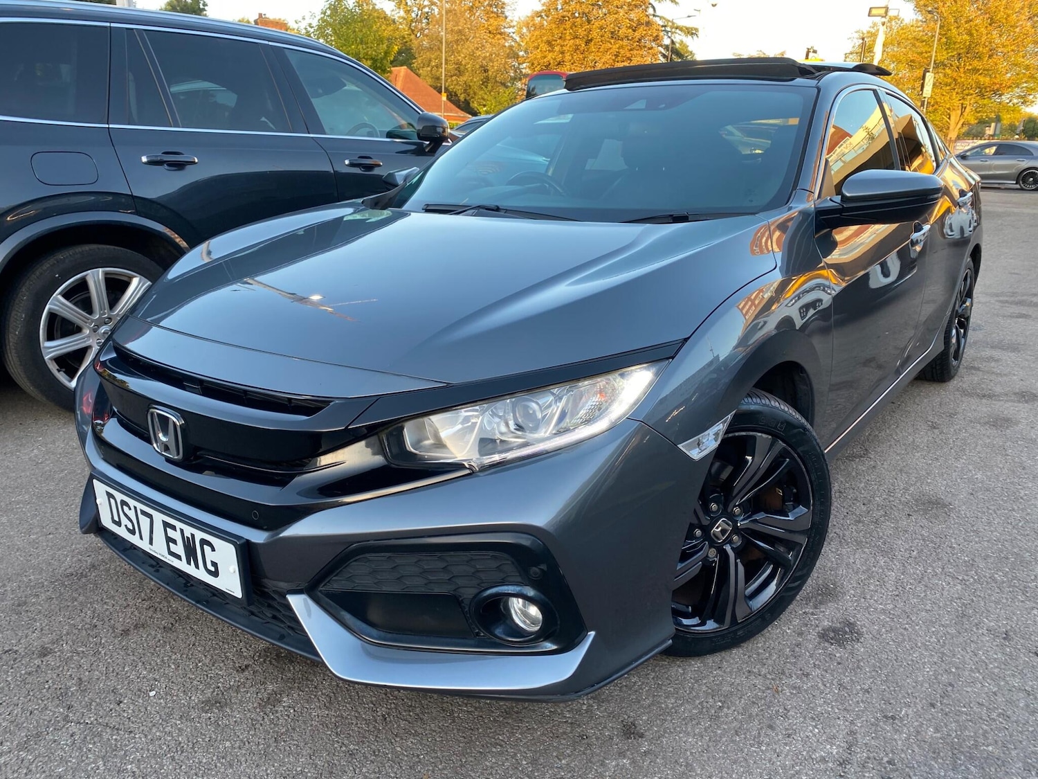 Used Honda Civic 2017 for sale - 75678477: Photo 45