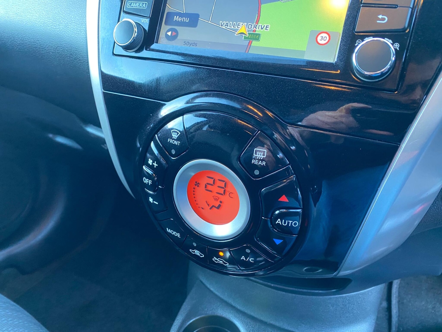 Used Nissan Note 2015 for sale - 77098158: Photo 25