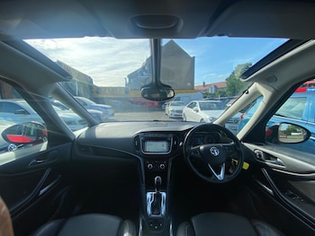 Used Vauxhall Zafira Tourer 2017 for sale - 75520202: Photo
