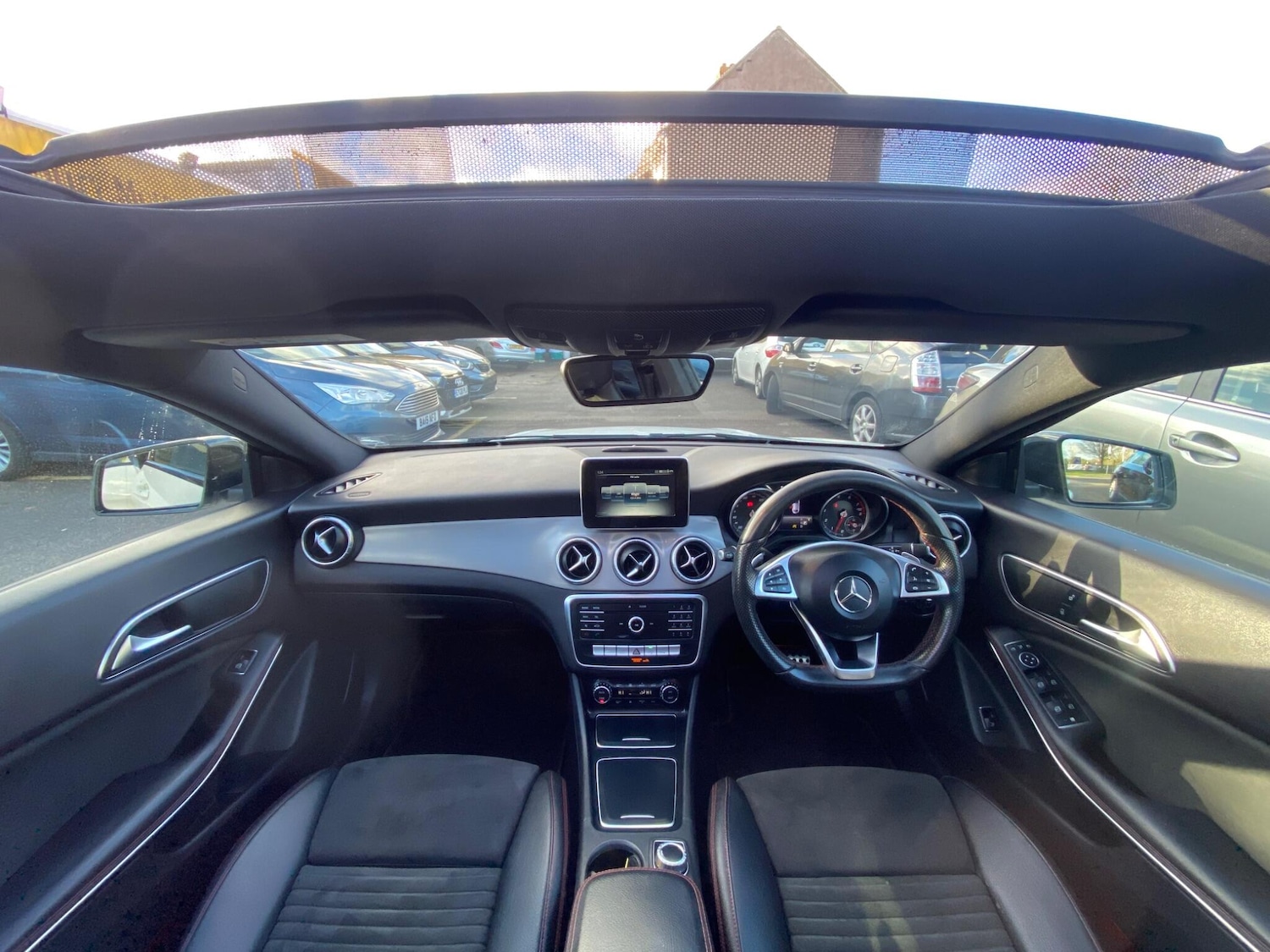 Used Mercedes-Benz CLA 2018 for sale - 76671410: Photo 2