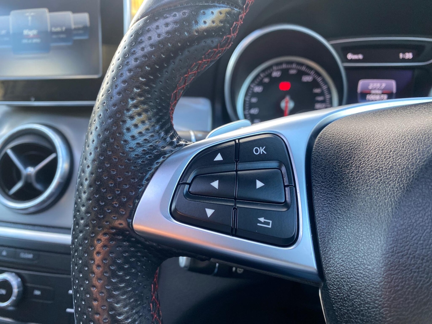 Used Mercedes-Benz CLA 2018 for sale - 76671410: Photo 31