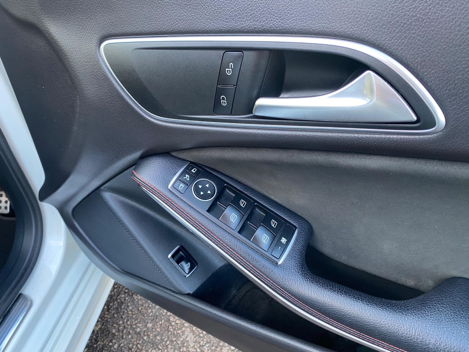 Used Mercedes-Benz CLA 2018 for sale - 76671410: Photo 33