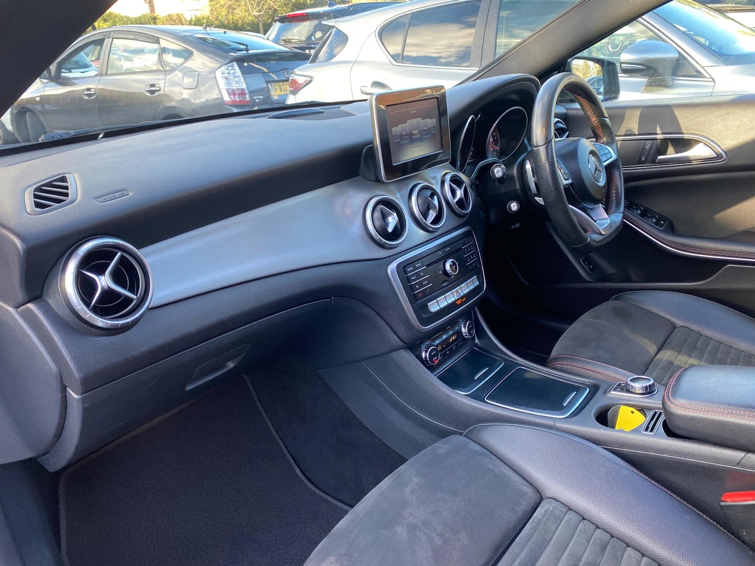 Used Mercedes-Benz CLA 2018 for sale - 76671410: Photo 40