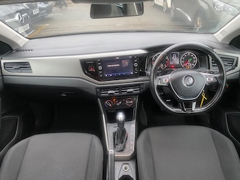 Used Volkswagen Polo 2019 for sale - 76715228: Photo